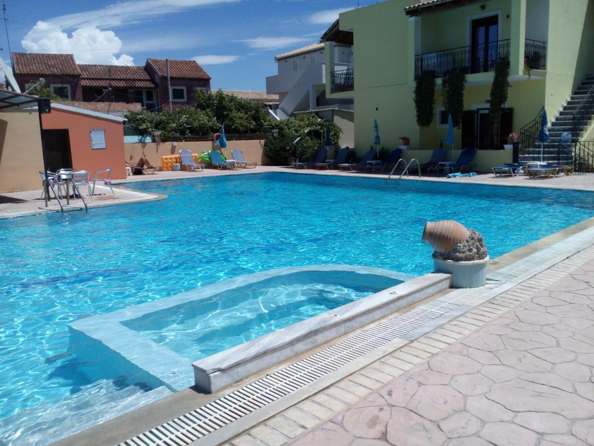 Apartment Amadeus Hawaii & Sidari (Corfu)